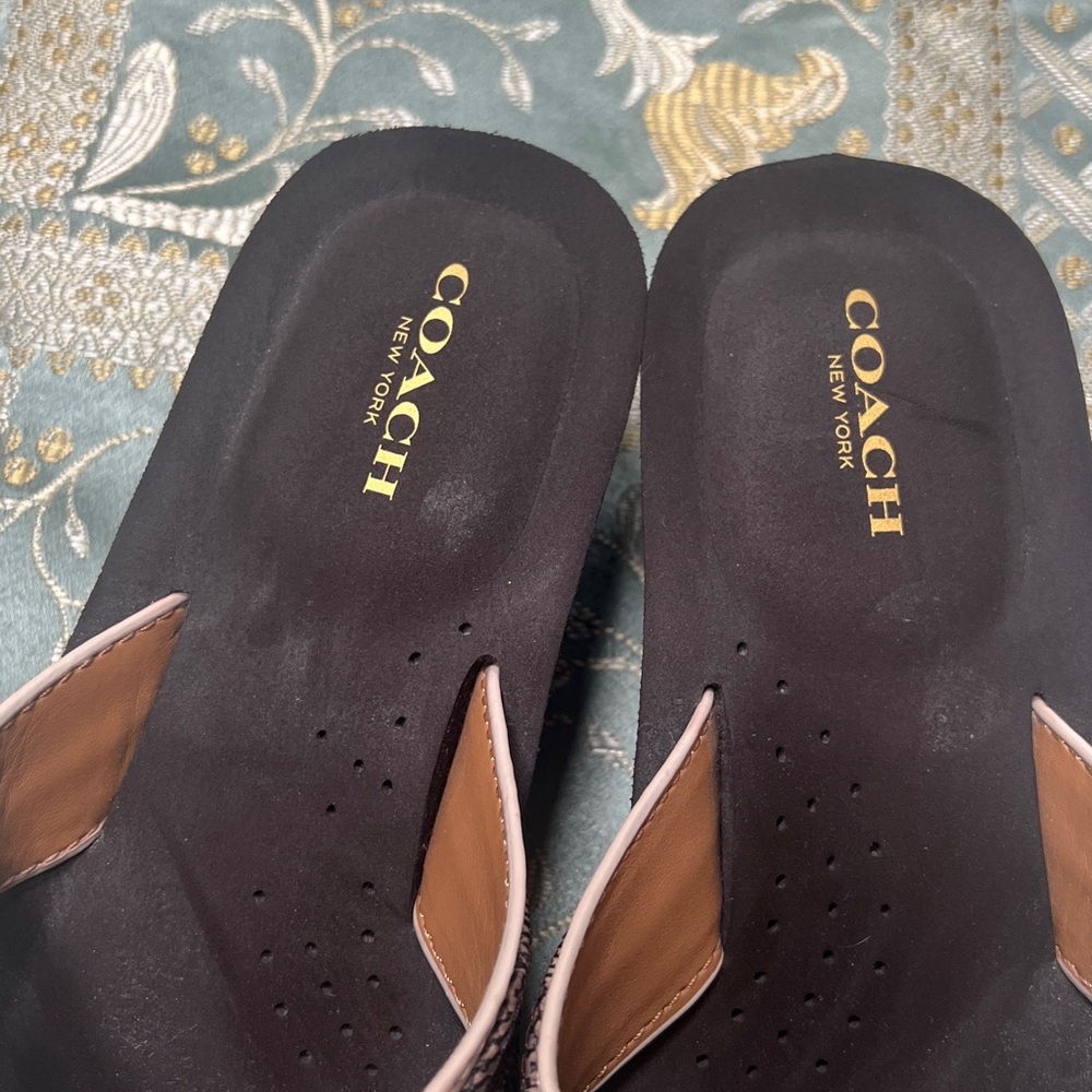 Coach Jolene Women's Flip Flop Brown and Tan Sandals Wedges Size 7.5 - Picture 5 of 14